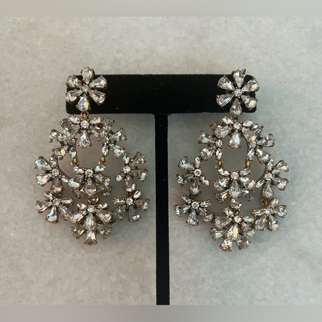 J Crew Vintage Style Floral Crystal Earrings 27$